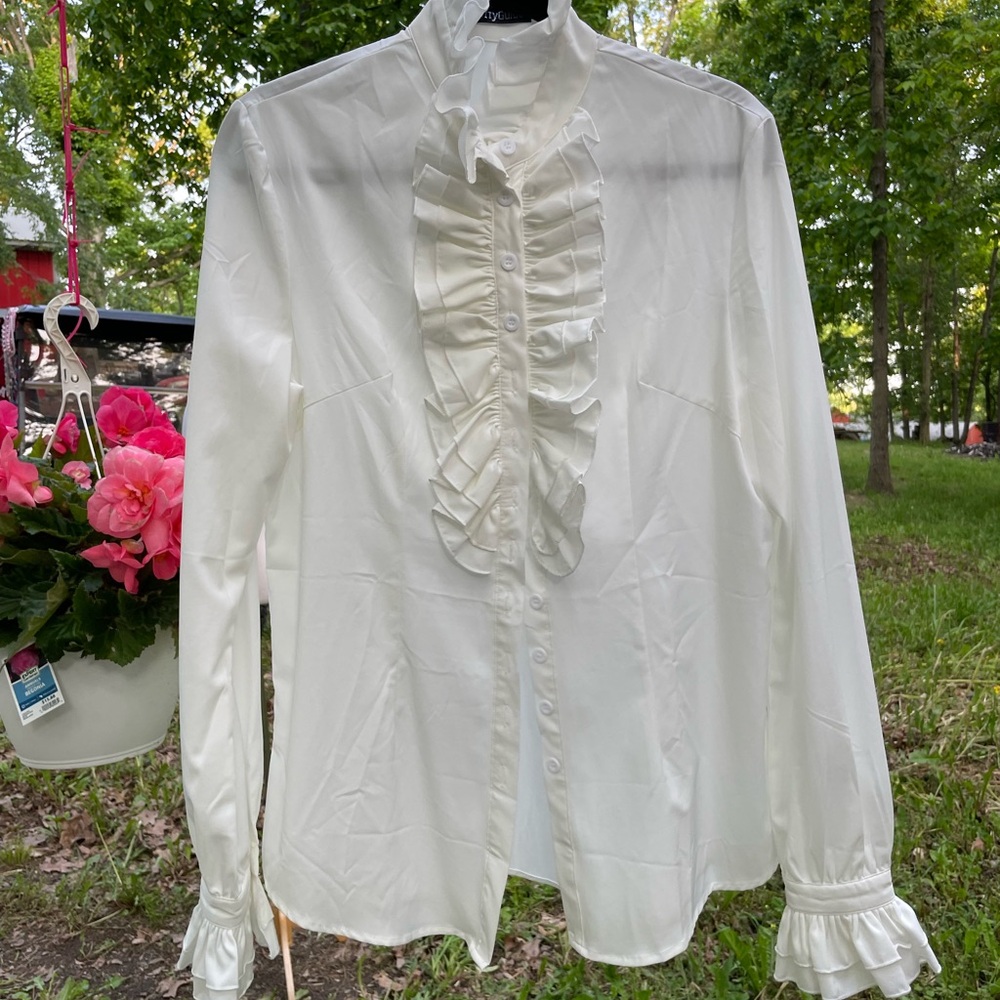 Elegant White Ruffled Blouse